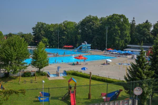 Cozy Apartment Ljubljana With Free Parking And Balcony ภายนอก รูปภาพ